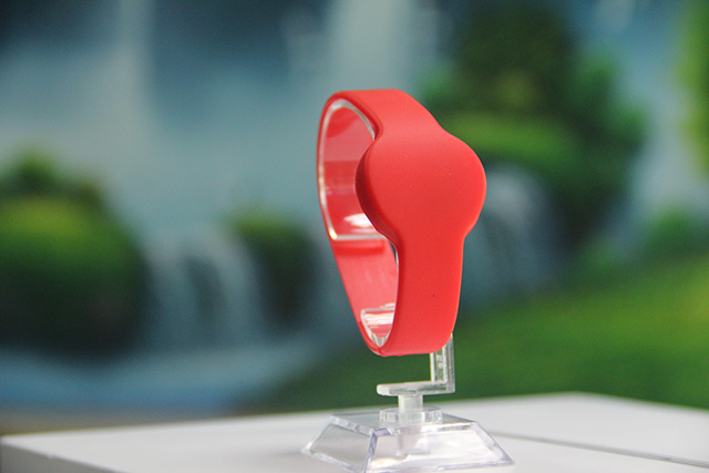 酒店如何利用感應(yīng)IC卡實(shí)行一卡多用？