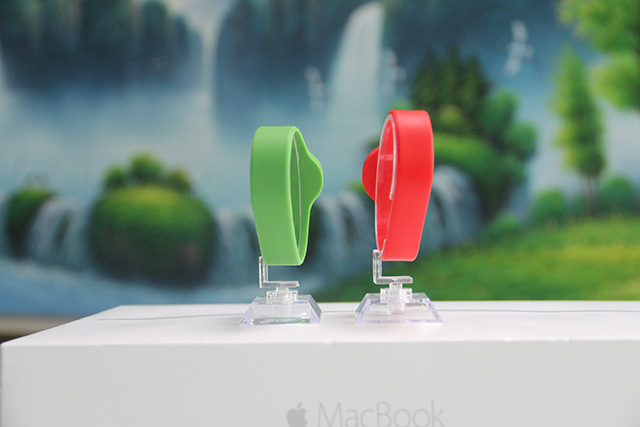 考勤卡選擇感應(yīng)式IC卡有什么優(yōu)勢？