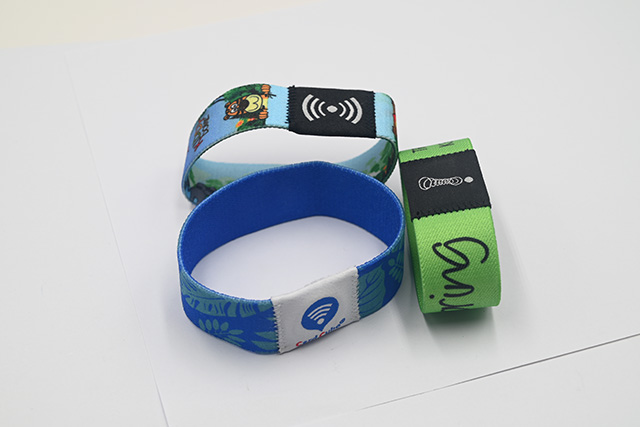 童裝店門禁卡怎么設(shè)計(jì)？