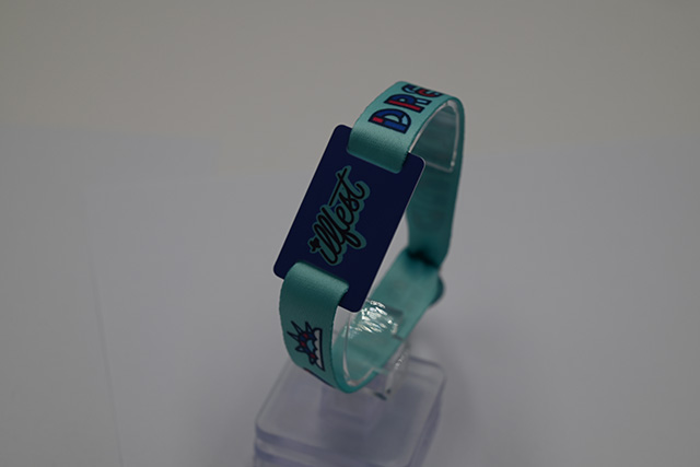 滴膠卡鑰匙扣-小區(qū)物業(yè)門禁卡！