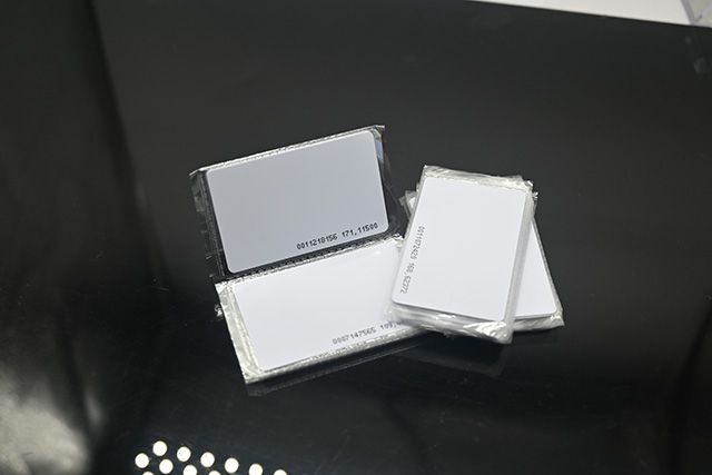 磁條可視卡簡(jiǎn)介，磁條可視卡有什么特點(diǎn)和缺點(diǎn)