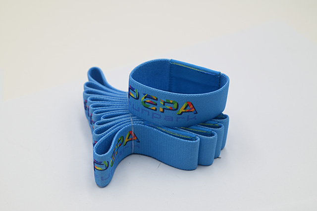 校園卡服務(wù)是一項(xiàng)親民工程，對(duì)居民來(lái)說(shuō)非常方便實(shí)惠