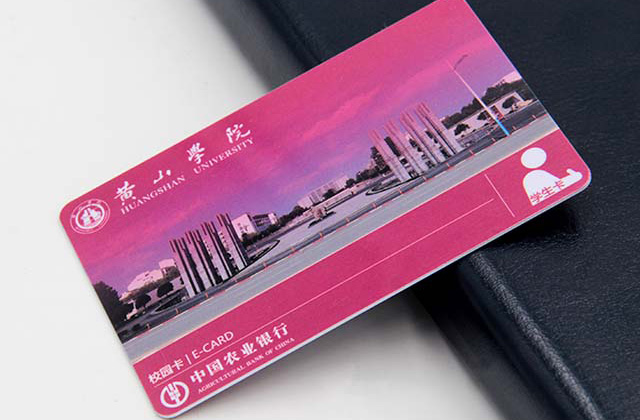 福州市一門禁卡可通刷多個小區(qū)？究竟誰其責(zé)？